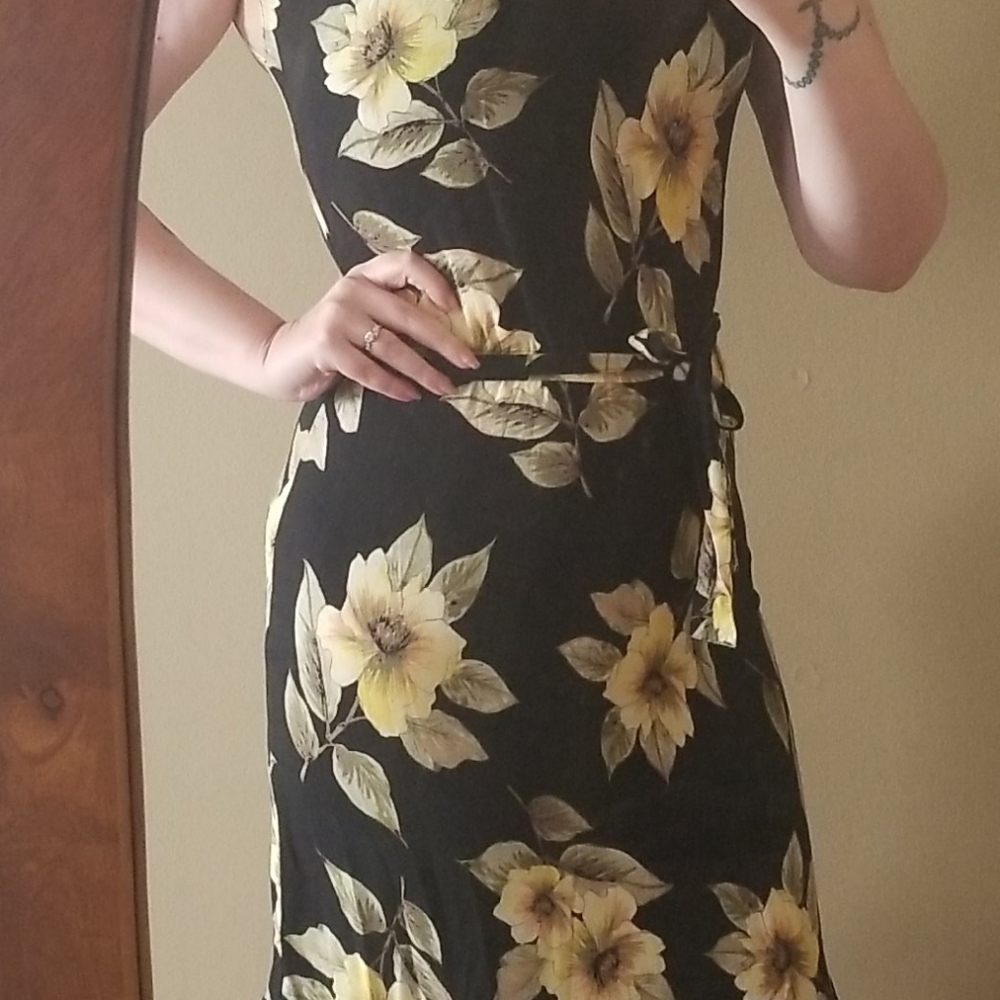 Lauren Conrad Dress - Picture 2 of 7